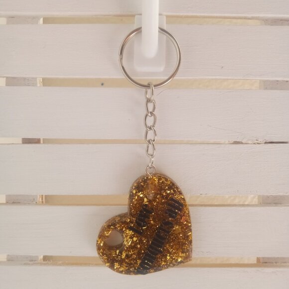 Gold flakes heart keychain - Picture 1 of 3